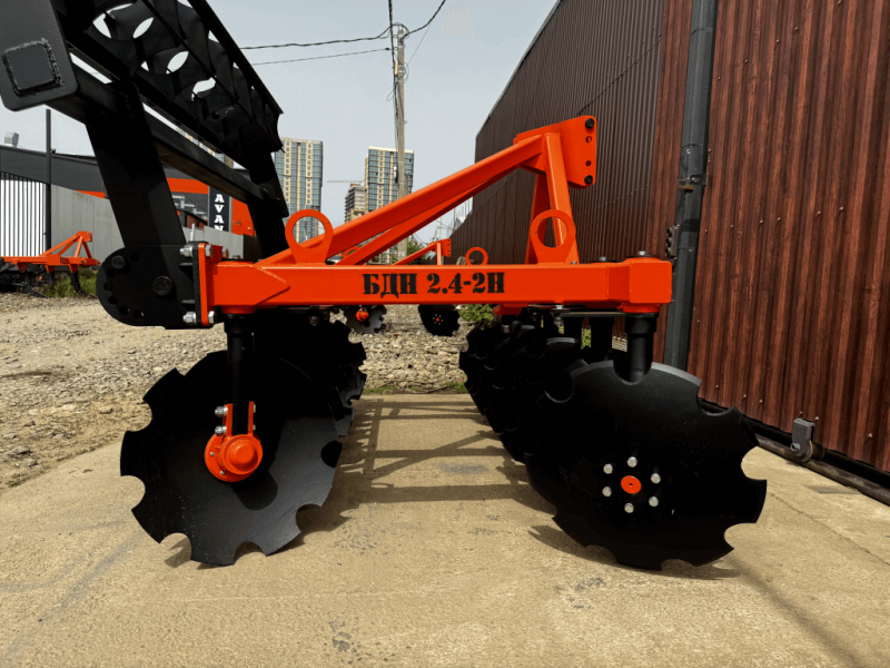 Борона дисковая навесная БДН 2,4х2Н, 14 рабочих органов купить в Волгограде – «БДН-АгроКубань», 14