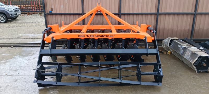 Борона дисковая навесная БДН 2,4х2Н с амортизаторами катка, 14 рабочих органов купить в Волгограде – «БДН-АгроКубань», 2