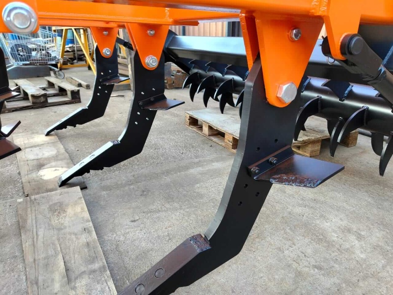 Плуг чизельный навесной ПЧН-2,1Н с зубчатым катком купить в Волгограде – «БДН-АгроКубань», 6