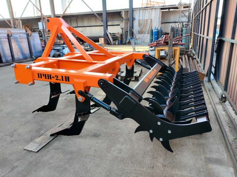 Плуг чизельный навесной ПЧН-2,1Н с зубчатым катком купить в Волгограде – «БДН-АгроКубань», 4