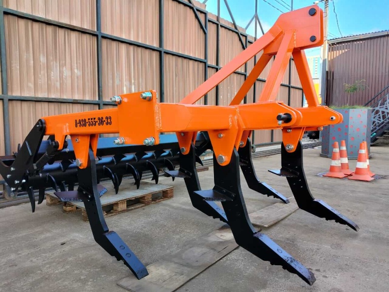 Плуг чизельный навесной ПЧН-2,1Н с зубчатым катком купить в Волгограде – «БДН-АгроКубань», 2