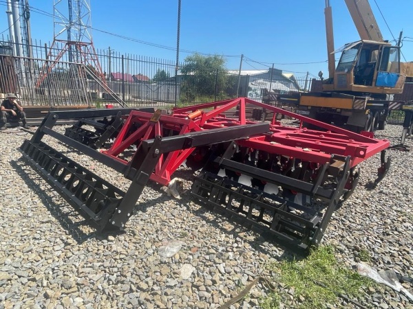 Борона дисковая прицепная БДН 6х4П цельнорамная, 56 рабочих органа купить в Волгограде – «БДН-АгроКубань», 2