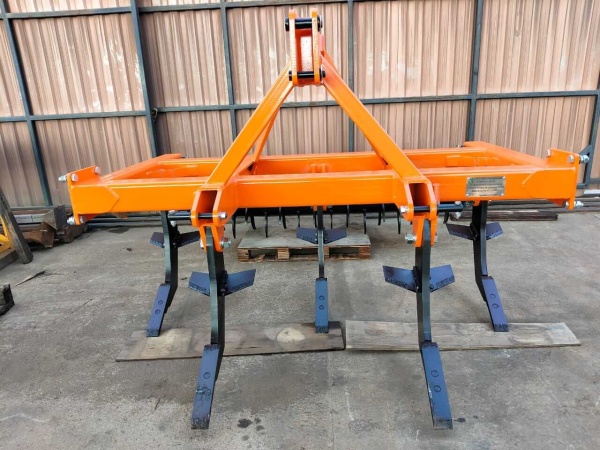 Плуг чизельный навесной ПЧН-2,1Н с зубчатым катком купить в Волгограде – «БДН-АгроКубань», 5